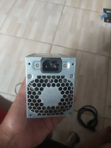 Fonte HP 240W 80 Plus Gold - Original (PS-4241-1HB / 702308-001)