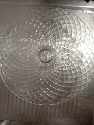 Boleira de vidro elegante