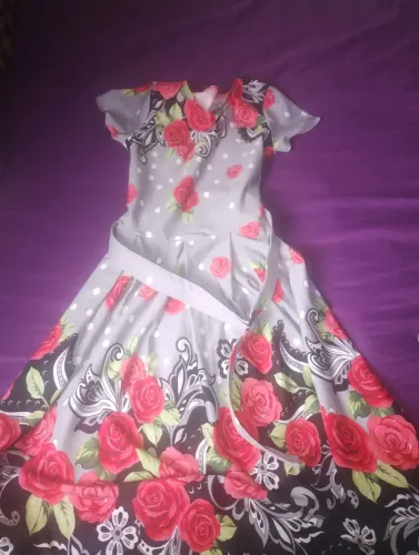 Vestido até o joelho
