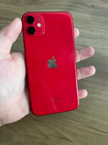 iPhone 11 red todo original