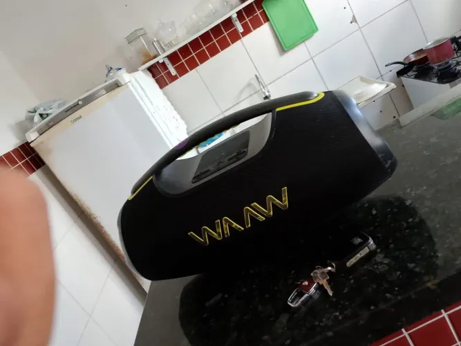 Bombox WAAW