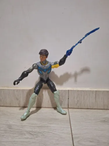 Boneco Max Steel Mattel C/ Acessório de Energia