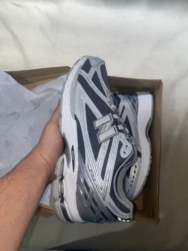 Tênis New balance 1906r 42 