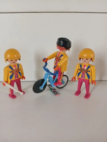 Playmobil geobra ciclistas