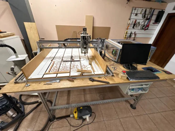 Router CNC e corte a laser 