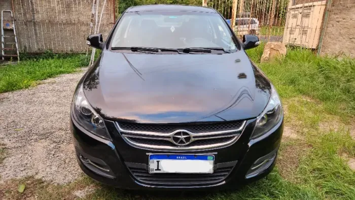 JAC J5 Sedan 1.5 16V 4P Mec. 2013