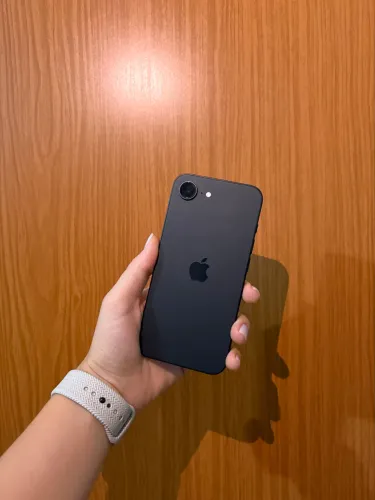 iPhone 16E