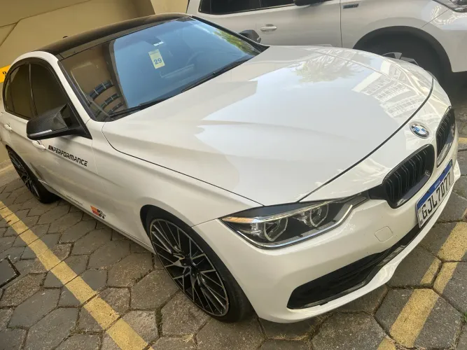BMW 320I A Modern/sport TB 2.0/a.flex 16V 4P 2016