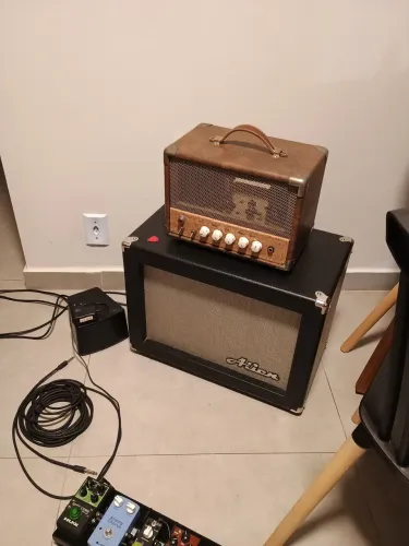 Amplificador Gato Preto Vira-Lata