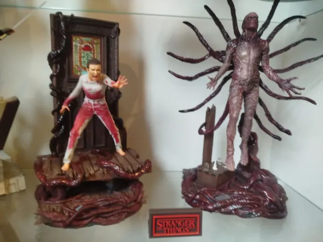 Onze deluxe + Vecna Iron Studios 1/10