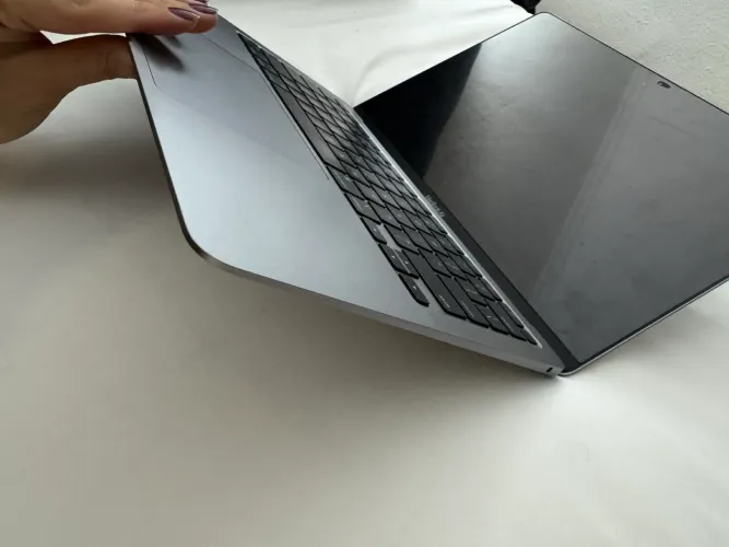 Macbook Air M1 Ssd 256Gb 8g Ram 2021