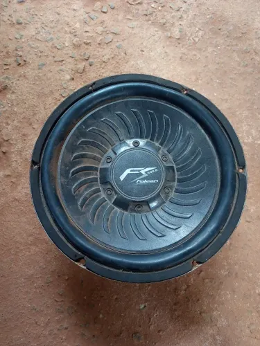 Falante 12 200W.