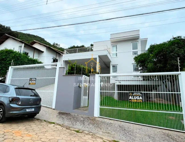 Casa para aluguel, 3 quartos, 2 suítes, 3 vagas, SAMBAQUI - Florianópolis/SC