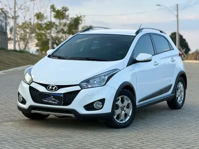 Hyundai HB20X Style 1.6 Flex 16V Aut. 2014