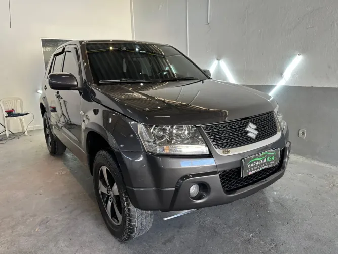 Suzuki Grand Vitara 2.0 16V 4x2/4x4 5P Aut. 2010