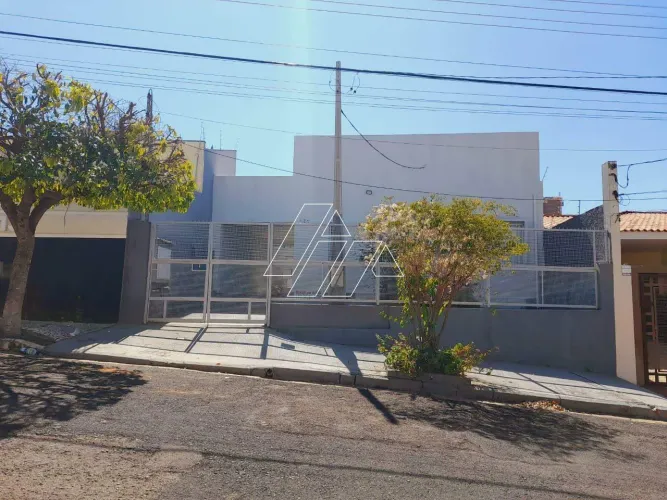 ?? OPORTUNIDADE IMPERDÍVEL CASA ESPAÇOSA EM LOCALIZAÇÃO PRIVILEGIADA!
