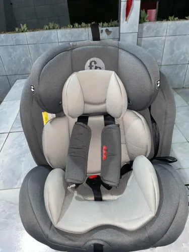 Cadeira automotiva Fischer Price para crianças 0 a 36kg 