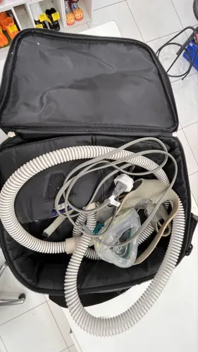 CPAP ResMed Escape II Completo