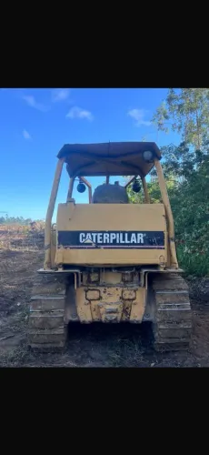 Trator esteira Catepilar