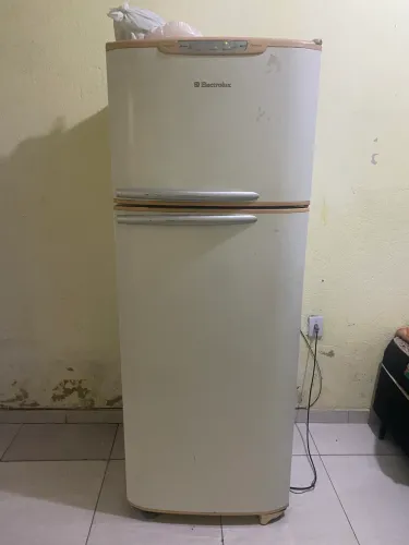 Geladeira Eletrolux