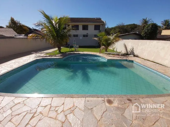 Sobrado com 4 dormitórios à venda, 445 m² por R$ 2.700.000,00 - Vila Christino - Maringá/P