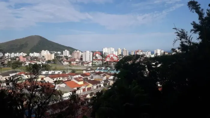 Terreno Padrão em Caraguatatuba