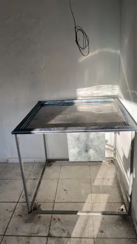 Pista fria inox nunca usada 220v 1x1 metros para sobremesas ou sushi