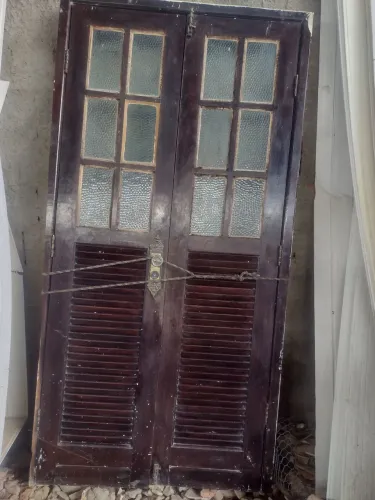 Porta de madeira Jatobá 