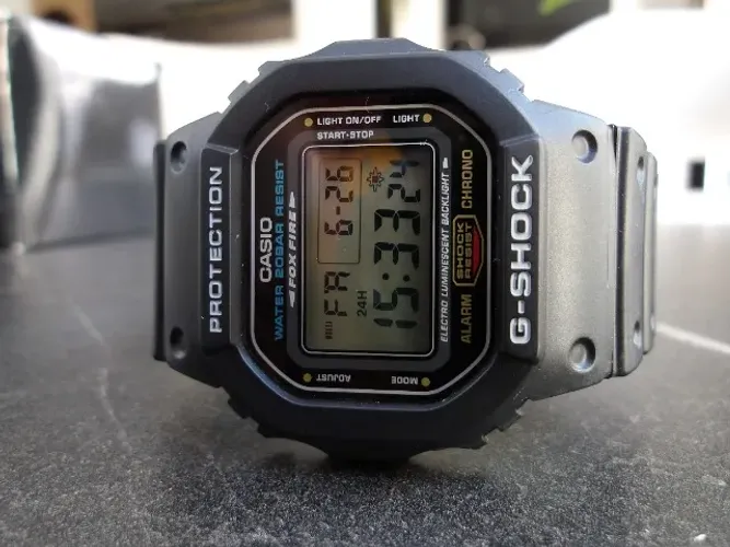 Citizen G-shock Dw5600-e FOXFIRE exclusivo mercado Japones