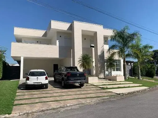 Sobrado com 5 suítes a venda em um dos melhores condomínios de Jacareí-Sp