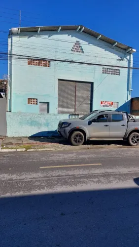 Galpão com Mesanino