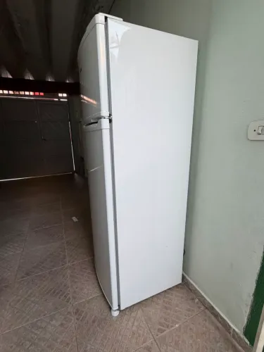 Geladeira duplex cônsul novíssima 