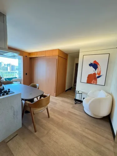 Arpoador | 60,33m² | 2 Quartos | Suíte com Closet | Mobiliado | Projetado