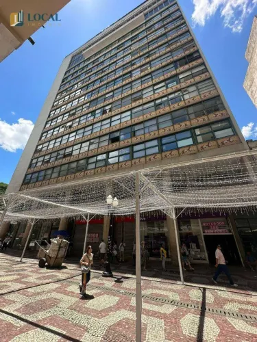 Sala à venda, 39 m² por R$ 170.000,00 - Centro - Juiz de Fora/MG
