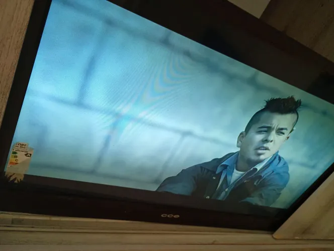 Tv 32 polegadas CCE não é smart