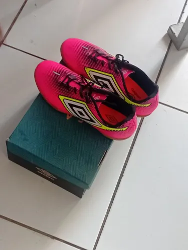 Vendo uma futsal