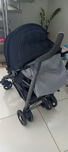 Vendo carrinho de bebe Chico