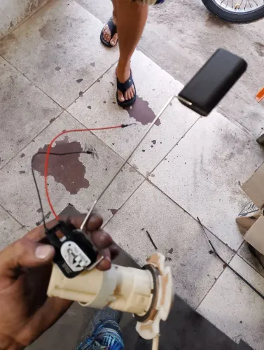 Boia combustível Titan 150 e fan 150 2009