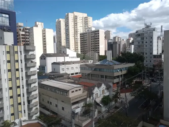 Salas à venda em Liberdade - SP