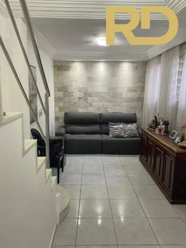 Casa Residencial à venda na Lagoinha (BH) com 4 quartos e 9 vagas