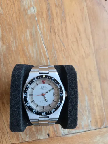 Relógio Omega Seamaster f300hz