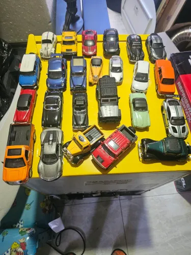 Carrinho de metal escala 1x38