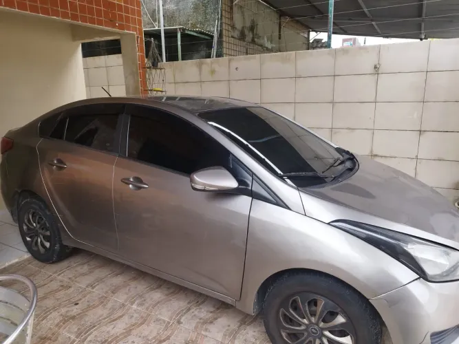 Hyundai HB20S C.plus/c.style1.0 Flex 12V Mec. 4P 2018