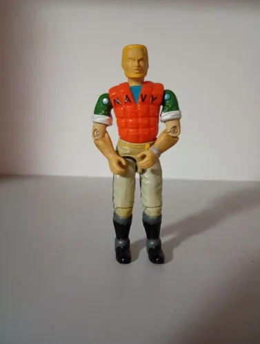 Gijoe top side bom estado