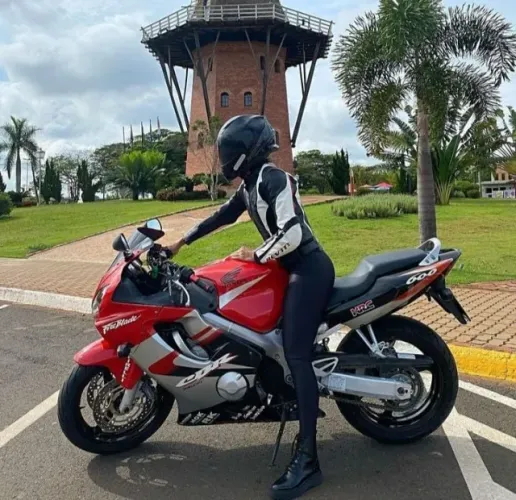 Jaqueta moto motoqueiro couro legítimo Holanda Revit com proteção