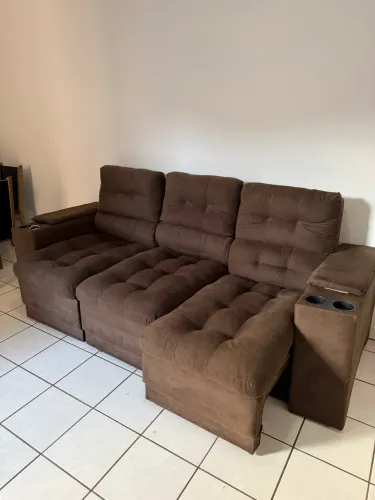 Sofá para 3 lugares ( seminovo) 6 meses de uso