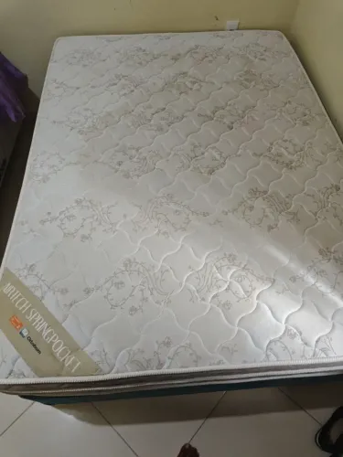 Vendo cama Ortobom 