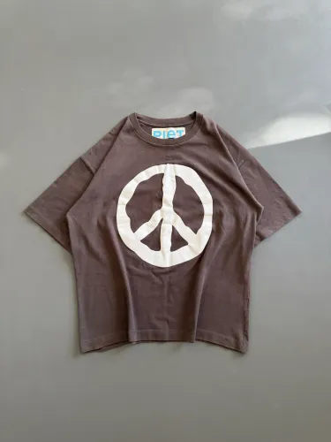 Piet Peace and Love Marrom