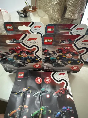 Lego F1 Mini Colecionavel