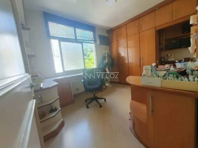 Apartamento - / Residencial / Cosme Velho